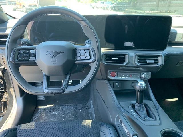 2025 Ford Mustang Dark Horse