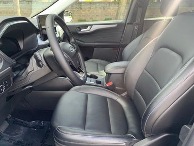 2025 Ford Escape Platinum