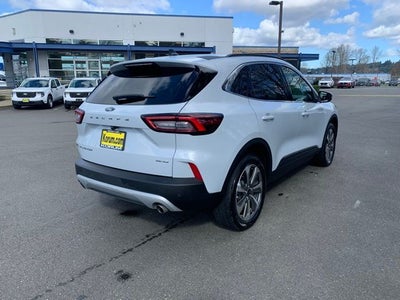 2025 Ford Escape Platinum