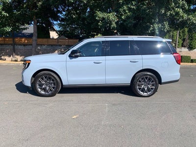 2027 Ford Expedition Platinum