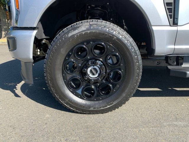 2027 Ford F-350SD XLT