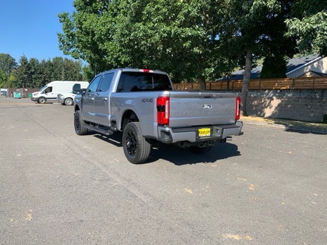 2027 Ford F-350SD XLT