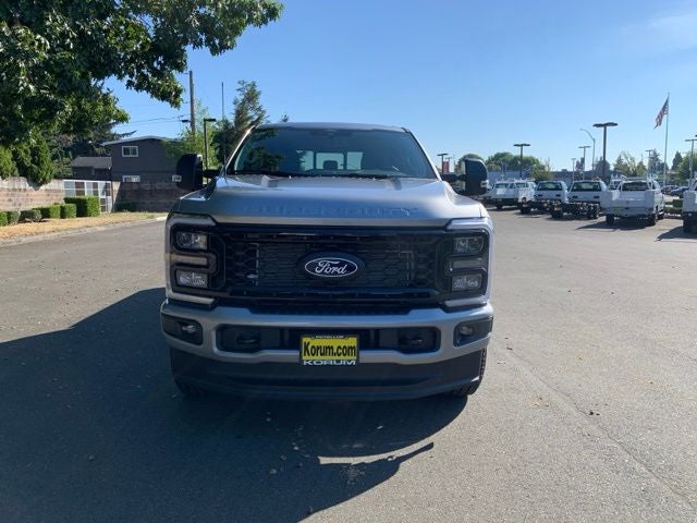 2027 Ford F-350SD XLT
