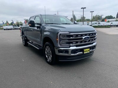 2026 Ford F-350SD Lariat
