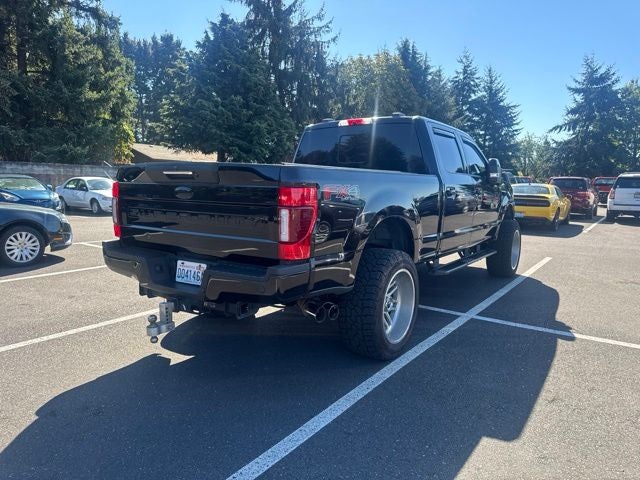 2022 Ford F-350SD Lariat