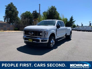 2025 Ford F-350SD Lariat DRW