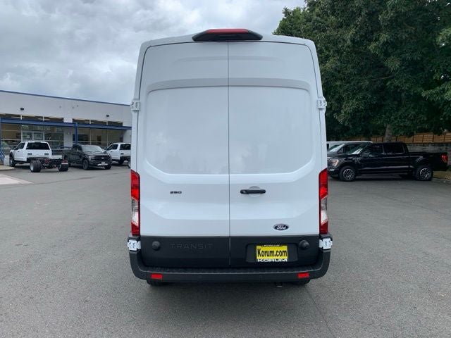 2027 Ford Transit-250 Base