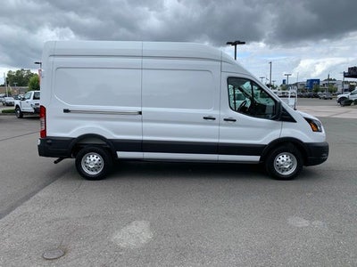 2027 Ford Transit-250 Base