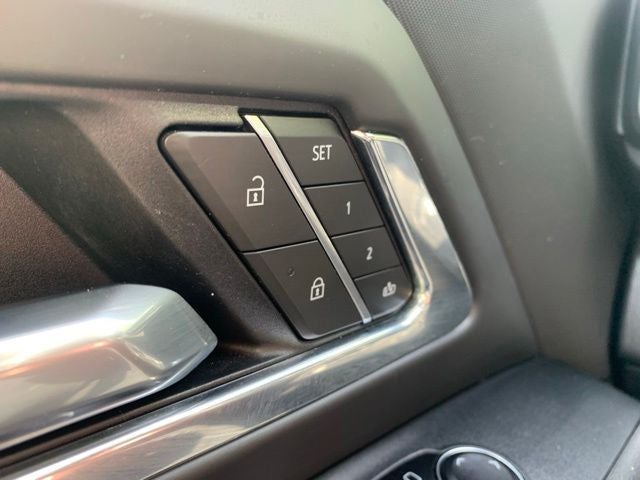2025 Chevrolet Silverado EV LT