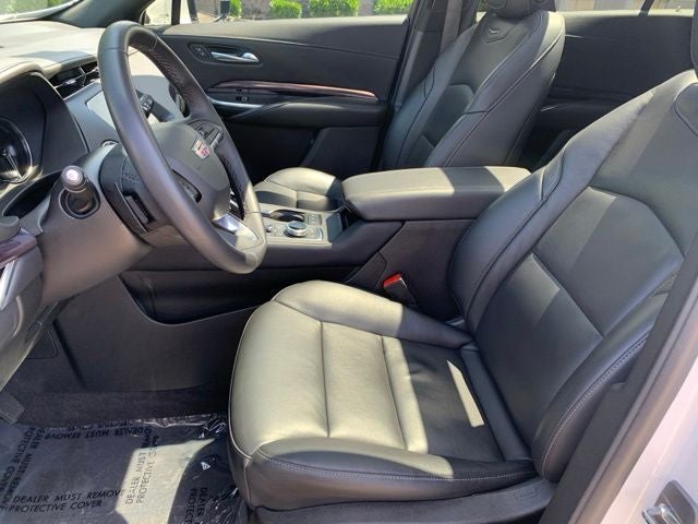 2022 Cadillac XT4 Luxury