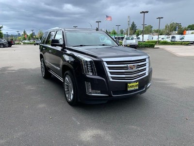 2018 Cadillac Escalade Platinum Edition