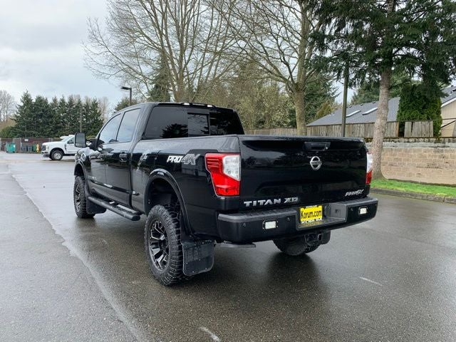 2018 Nissan Titan XD Base