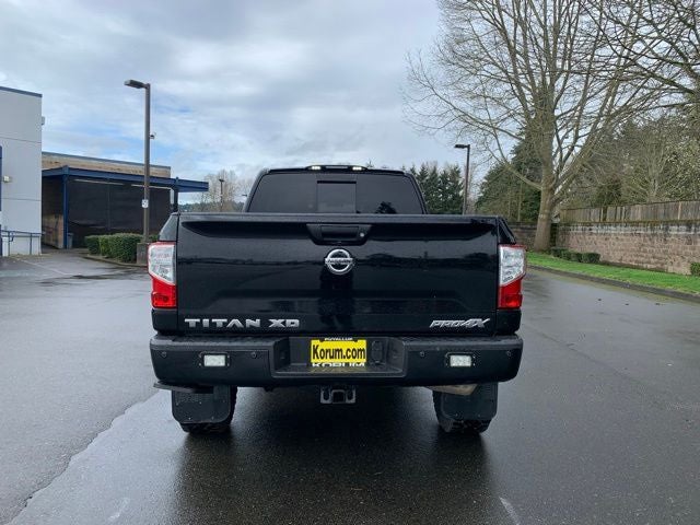 2018 Nissan Titan XD Base