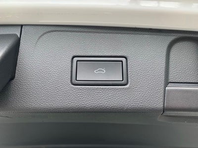 2023 Volkswagen Atlas 3.6L V6 SEL Premium R-Line