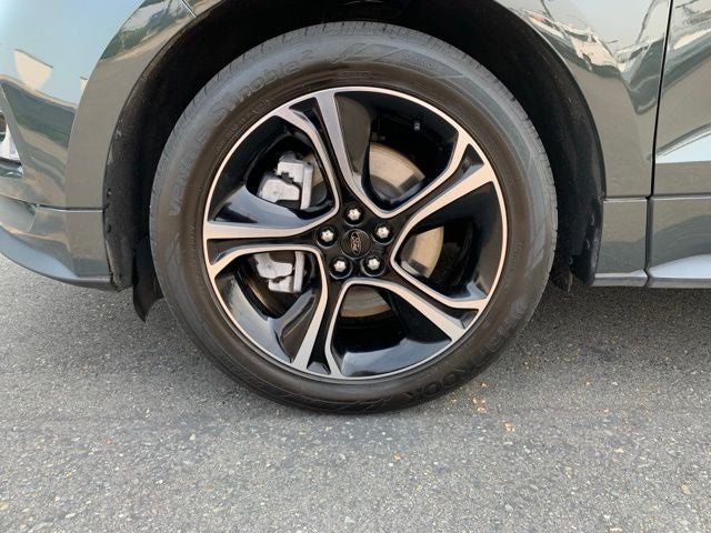 2022 Ford Edge ST