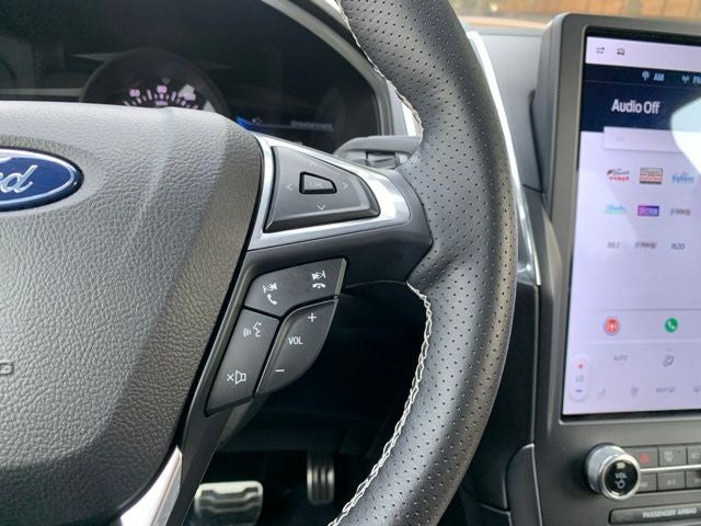 2022 Ford Edge ST