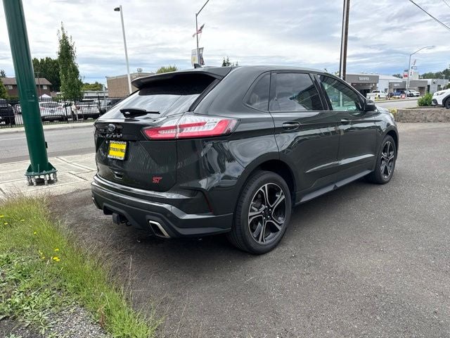 2022 Ford Edge ST