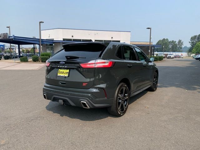 2022 Ford Edge ST