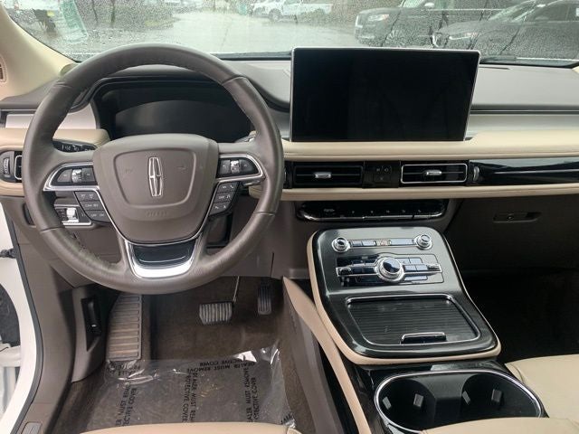 2022 Lincoln Nautilus Standard