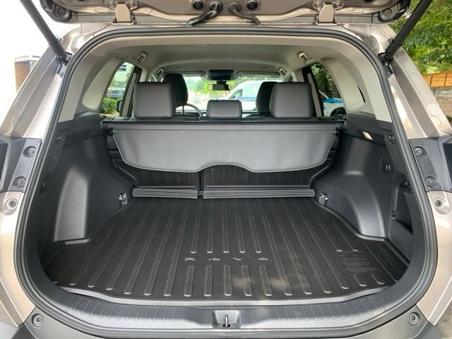 2026 Toyota RAV4 Hybrid XLE Premium