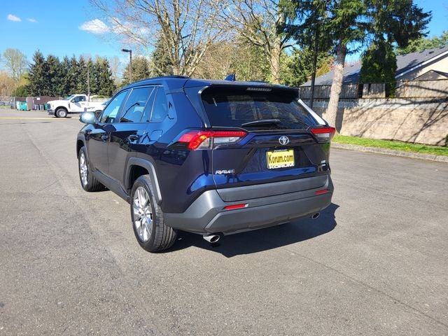 2022 Toyota RAV4 XLE Premium
