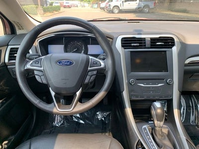 2015 Ford Fusion SE