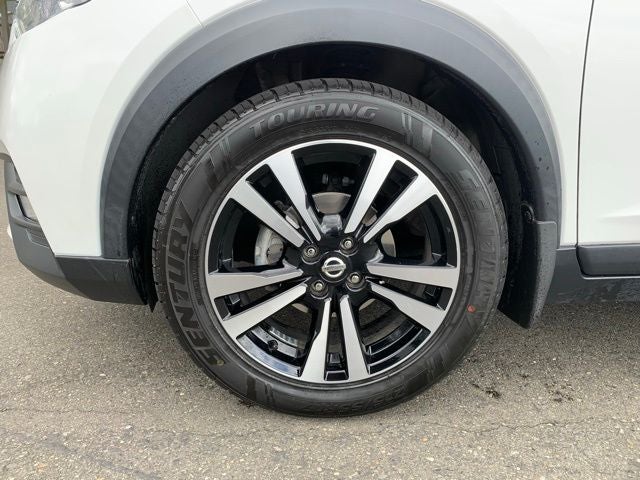 2018 Nissan Kicks SR