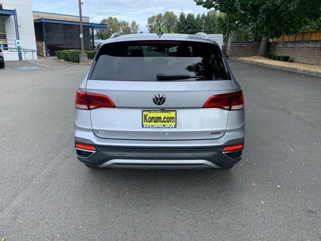 2024 Volkswagen Taos 1.5T SE