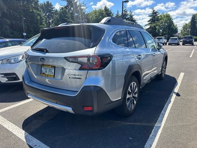 2023 Subaru Outback Touring XT