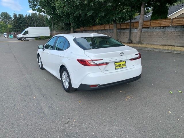 2025 Toyota Camry LE