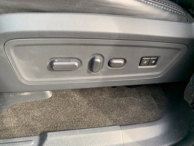 2015 Lincoln Navigator Base