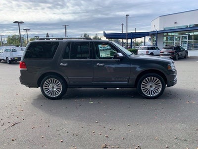 2015 Lincoln Navigator Base