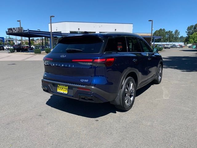 2023 INFINITI QX60 LUXE