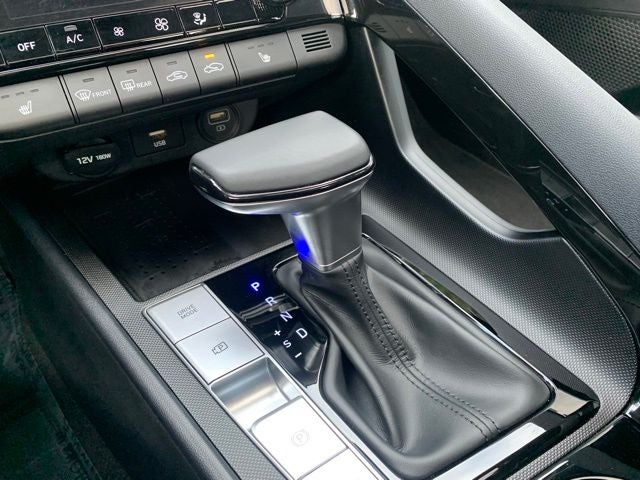 2022 Hyundai Elantra Limited