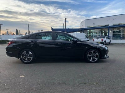 2022 Hyundai Elantra Limited