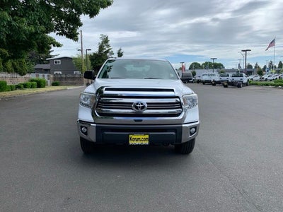 2017 Toyota Tundra SR5