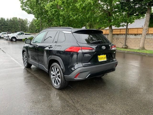 2024 Toyota Corolla Cross XLE