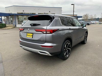 2022 Mitsubishi Outlander SE