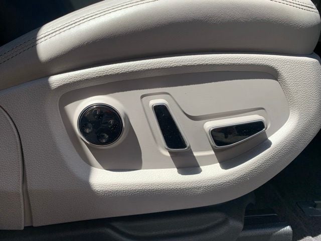 2015 Hyundai Genesis 3.8
