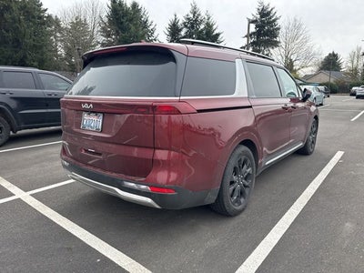 2024 Kia Carnival SX