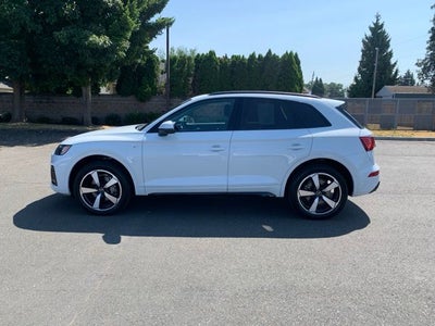 2022 Audi Q5 45 S line Premium quattro