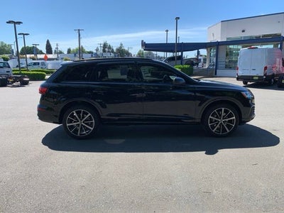 2022 Audi Q7 55 Premium Plus quattro