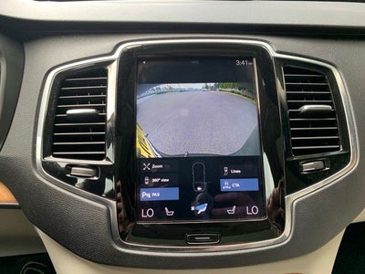 2021 Volvo XC90 T5 Momentum