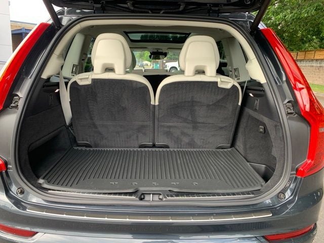 2021 Volvo XC90 T5 Momentum