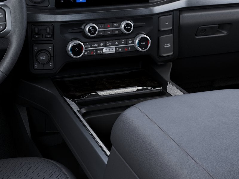2027 Ford Super Duty F-350® Lariat®