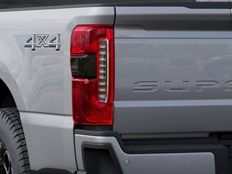 2027 Ford Super Duty F-350® XLT