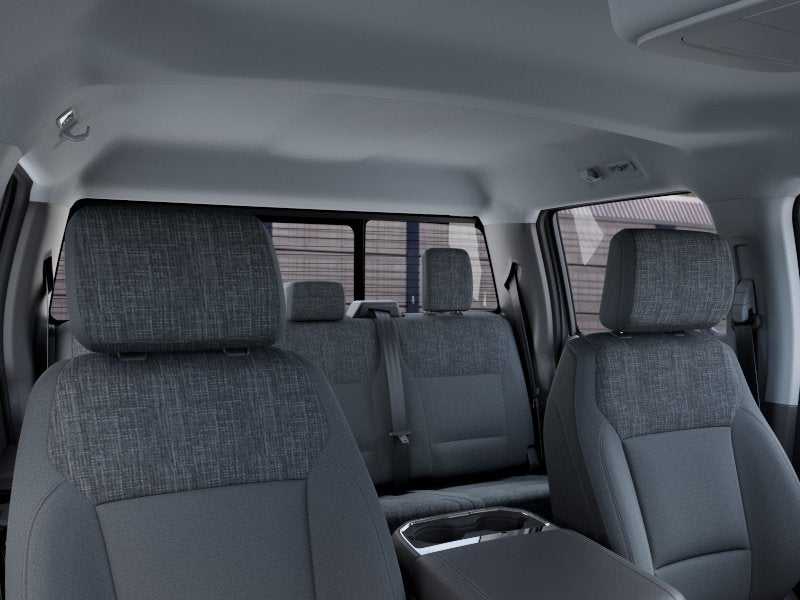 2027 Ford Super Duty F-350® XLT