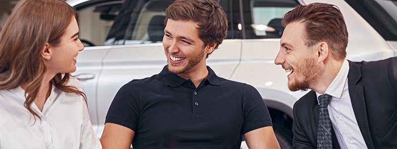 Korum Ford in Puyallup WA couple applying for financing